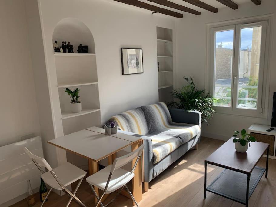 Studio Lumineux, Refait A Neuf, Metro Jourdain Parijs Buitenkant foto